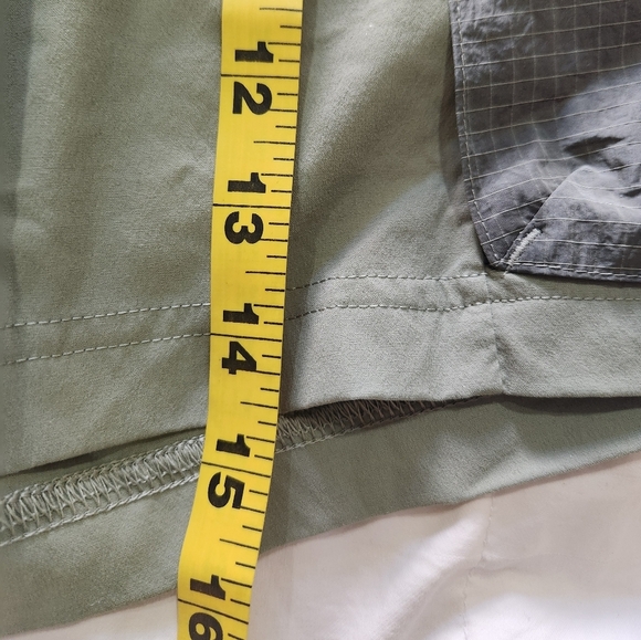 lululemon athletica Green Athletic Shorts - Picture 9 of 15